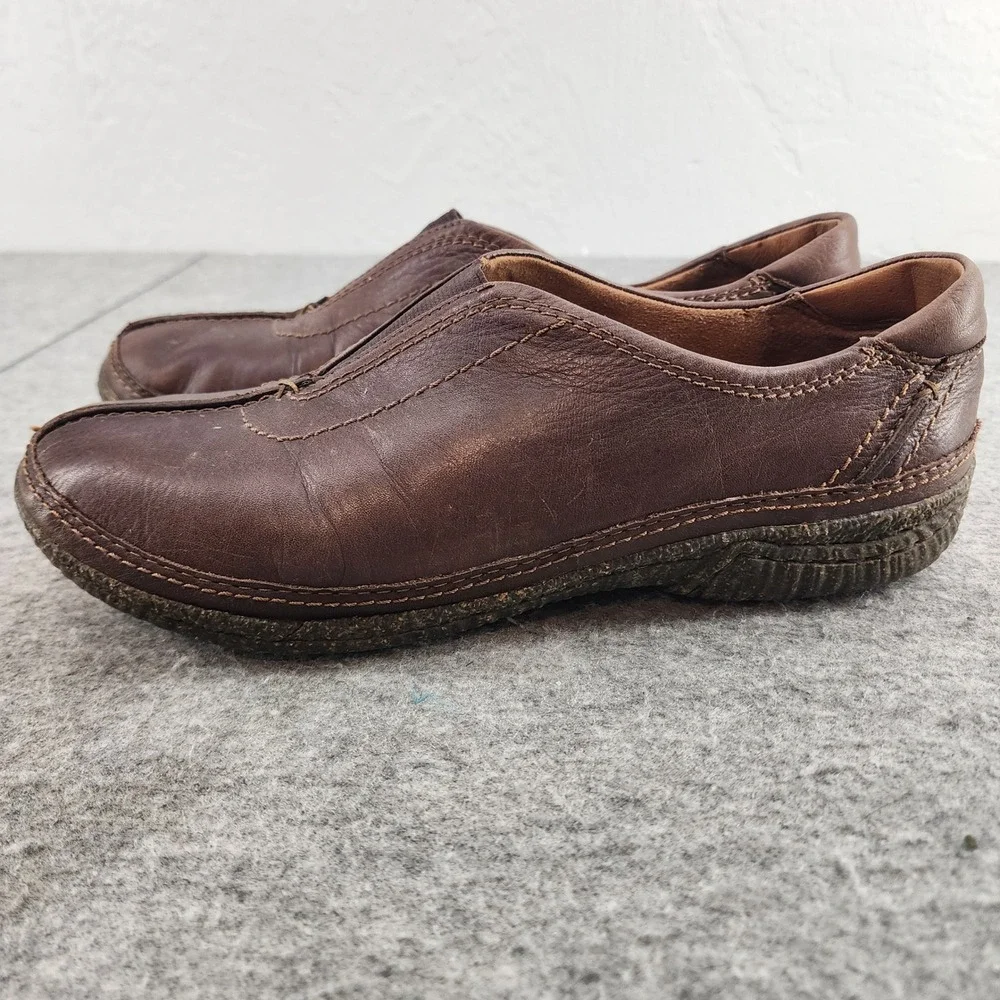 Clarks Artisan Brown Leather Slip On Comfort Loafers Womens 9.5M 84473